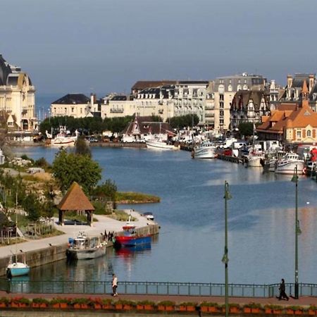 Villa Cote-Fleurie Trouville-sur-Mer Exterior photo